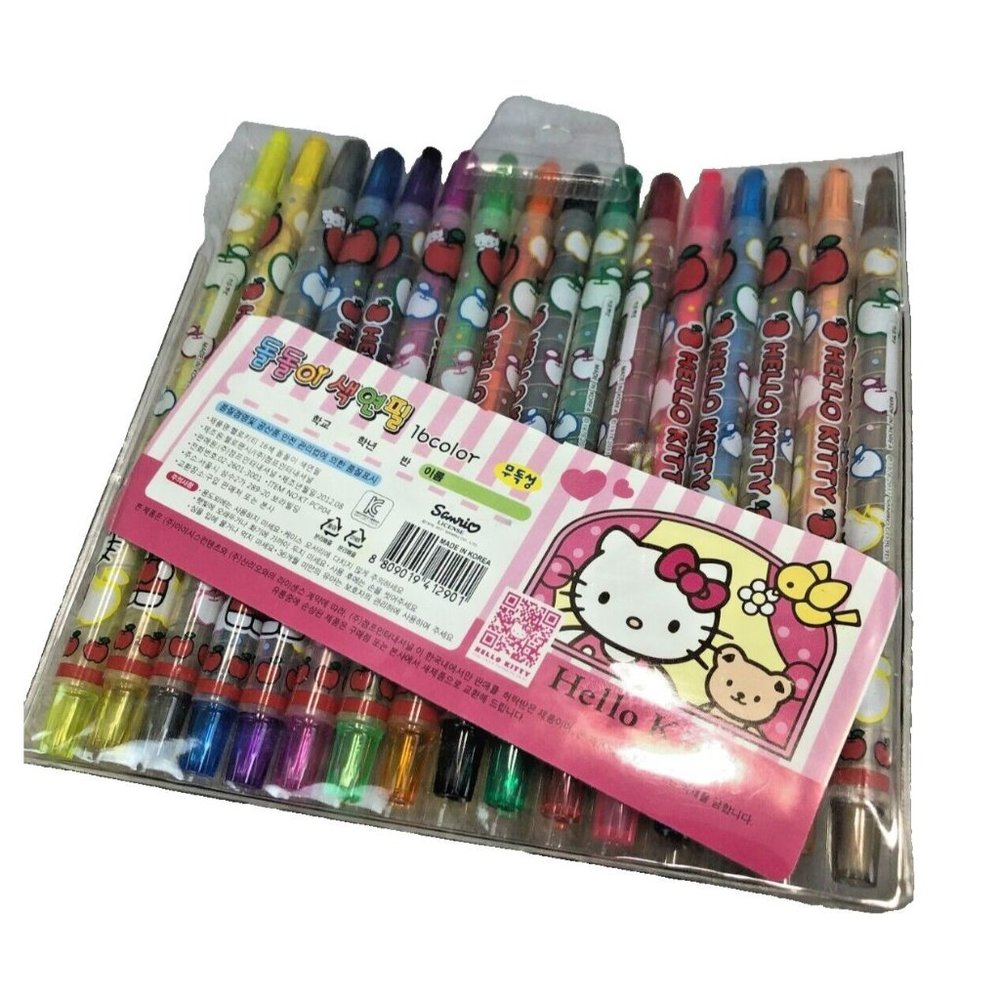 Rare SANRIO Hello Kitty 16 PieceTwist-up Crayons Set from Japan Japanese